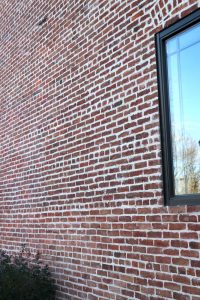 Brick Cladding Vs Solid Masonry Walls Internachi Inspection